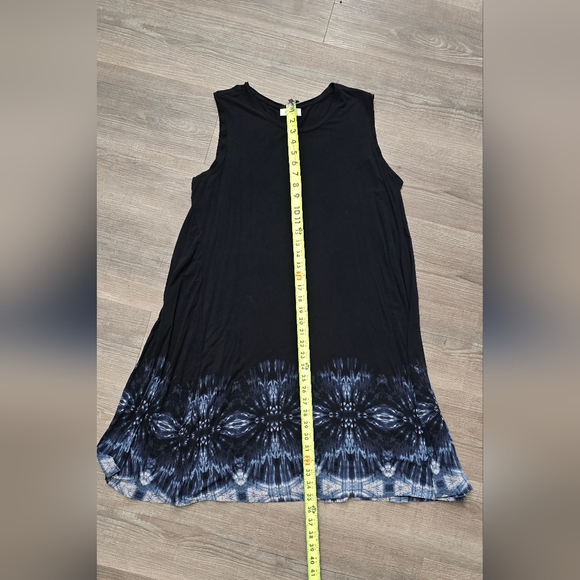 Style & Co. navy blue sleeveless t-shirt dress with patterned hem line size 1x - Picture 5 of 6